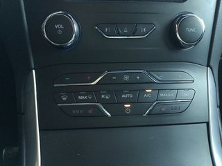 Ford S Max Hybrid ST-Line