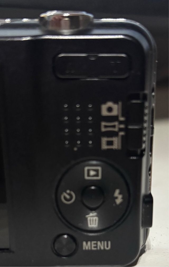 Sony Cyber-shot DSC-W710 Cámara Digital