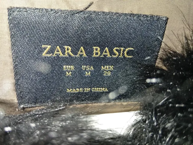 Chaquetón Zara Marrón con Capucha y Pelo