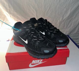Zapatillas Nike Negras y Grises