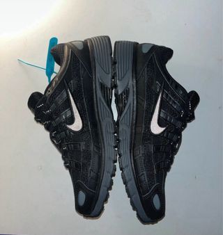 Zapatillas Nike Negras y Grises