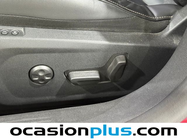 Peugeot 508 BlueHDi 180 S&S GT EAT8 132 kW (180 CV)