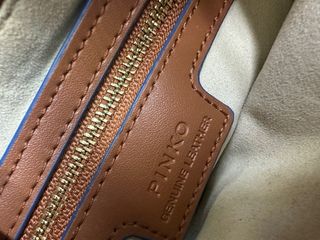 Bolso Pinko Azul y Dorado