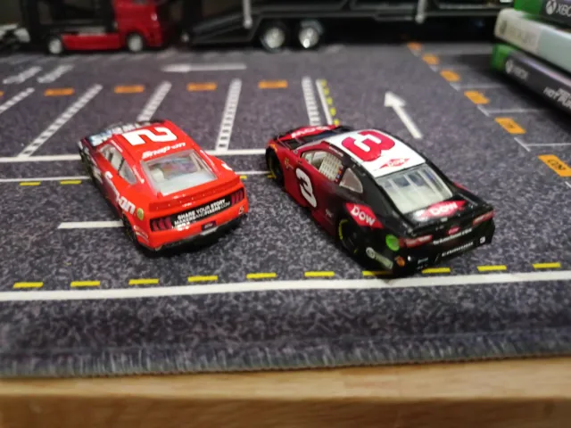 Coches Nascar (no Hot Wheels)