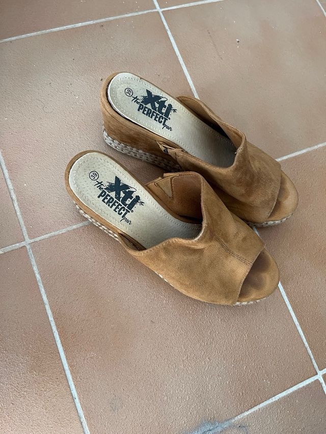Cuñas Xti Marrones Talla 39
