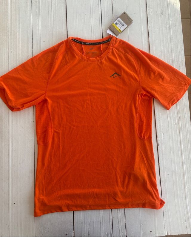 Camiseta Nike Trail Dri-Fit 365
