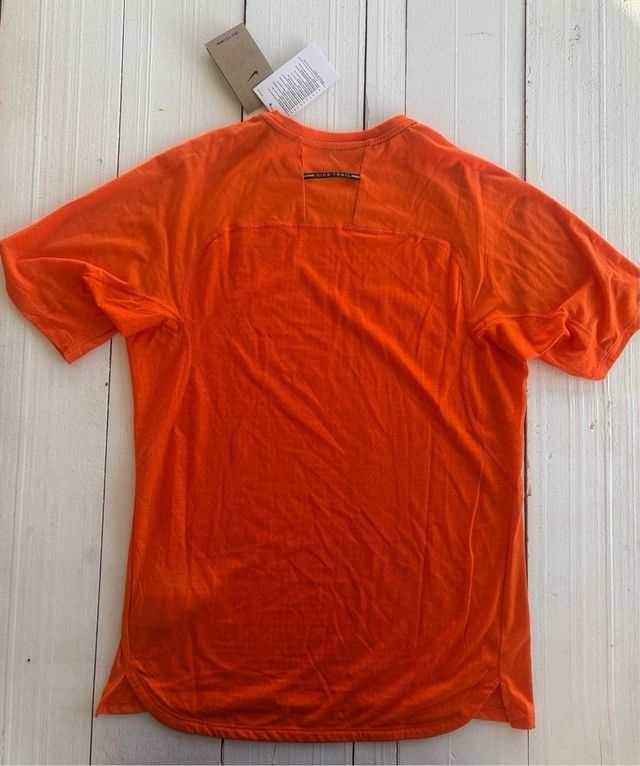 Camiseta Nike Trail Dri-Fit 365