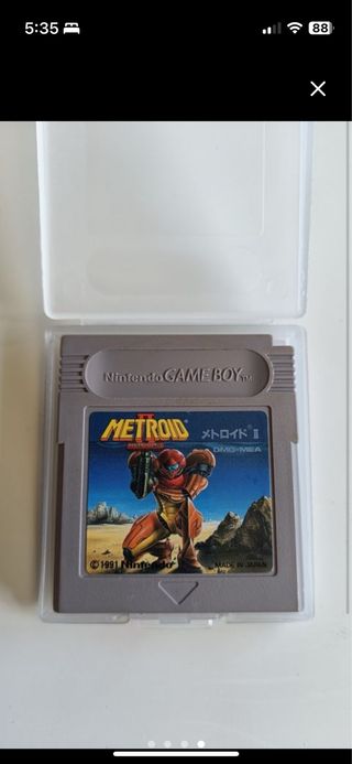 Metroid II: Return of Samus - Game Boy