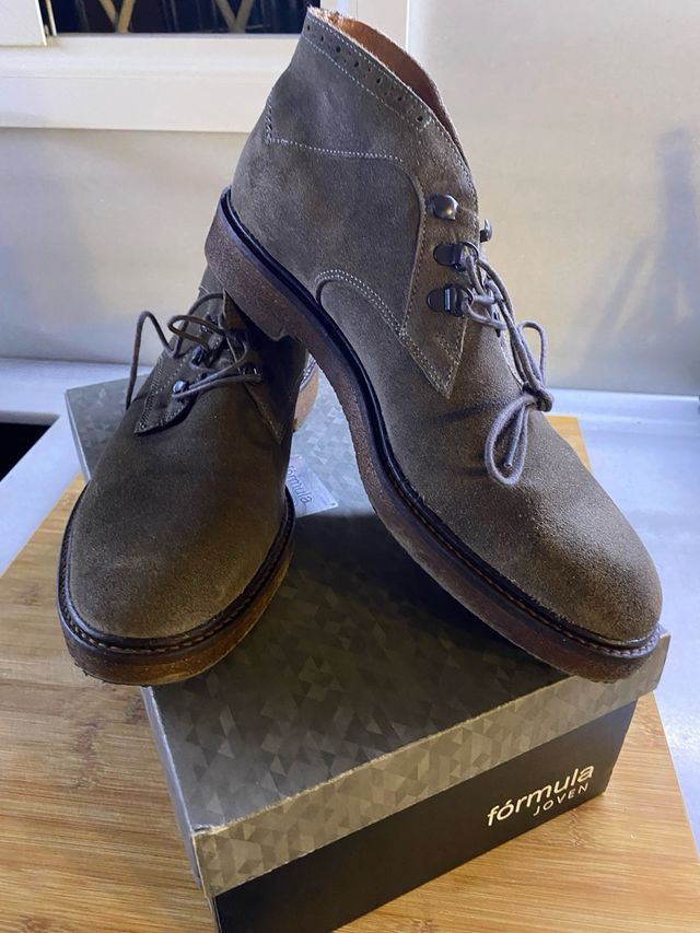 Botas de ante hombre marrones nuevas Talla 44