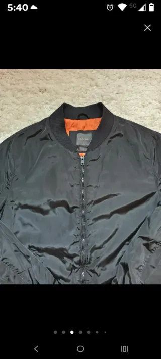 Chaqueta bomber negra Zara