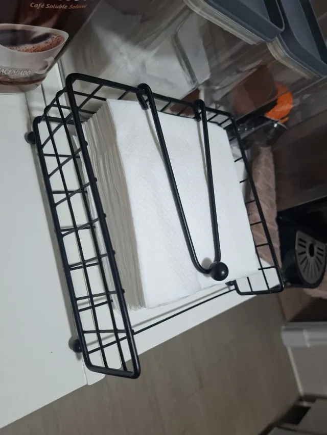 Servilletero de metal negro