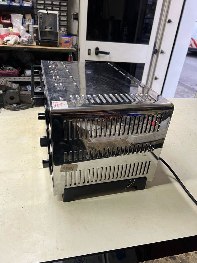 Fornetto 1300W con quattro resistenze.