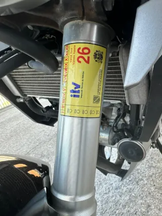 Honda CB125R ABS Blanca