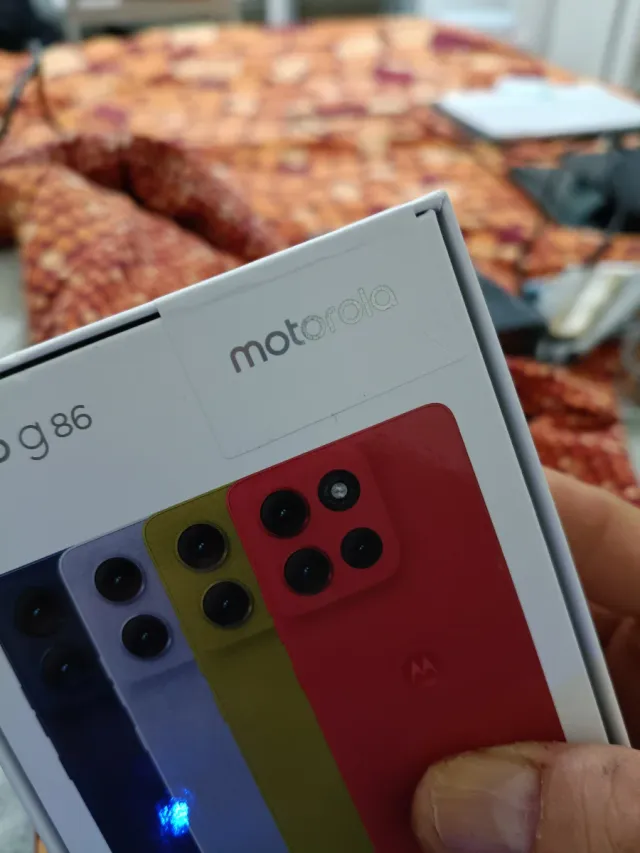 **SOLO HOY 200€** - *NUEVO* Motorola G86 5G 256g