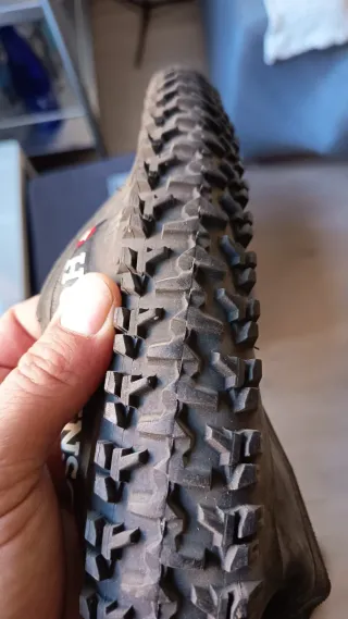 Cubiertas BTT Hutchinson 26x2.00 (52-559)