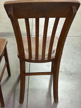 Juego de 4 sillas de madera maciza