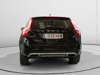 Volvo V60 Plus