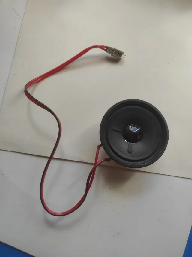 Altavoz 10 ohmios 3W