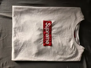Camiseta Supreme Box Logo Roja y Blanca