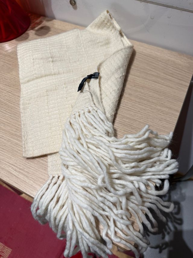 Portagioie Tous grigio e scarpa dkny