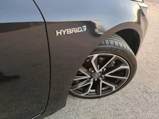 Toyota Corolla 1.8 125H STYLE E-CVT