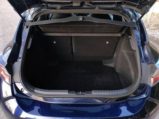 Toyota Corolla 1.8 125H STYLE E-CVT