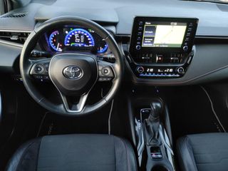 Toyota Corolla 1.8 125H STYLE E-CVT