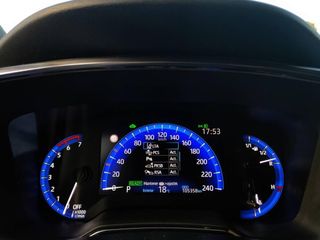 Toyota Corolla 1.8 125H STYLE E-CVT