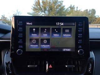 Toyota Corolla 1.8 125H STYLE E-CVT