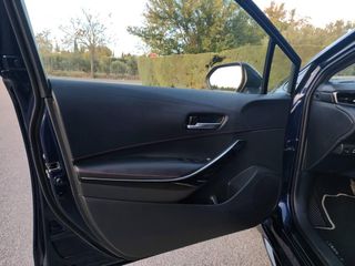 Toyota Corolla 1.8 125H STYLE E-CVT