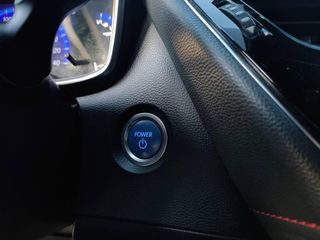 Toyota Corolla 1.8 125H STYLE E-CVT