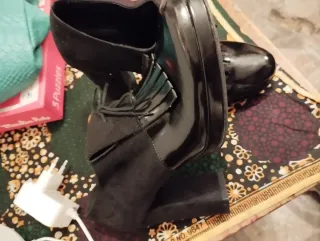 Scarpe eleganti nere n. 37