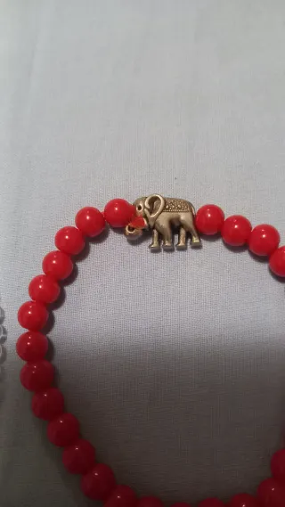 2 Pulseras y Pendientes Nuevos