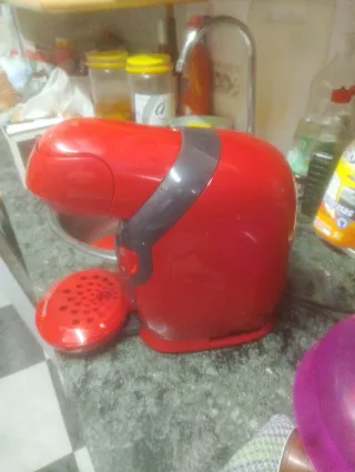 Cafetera Bosch Tassimo Roja