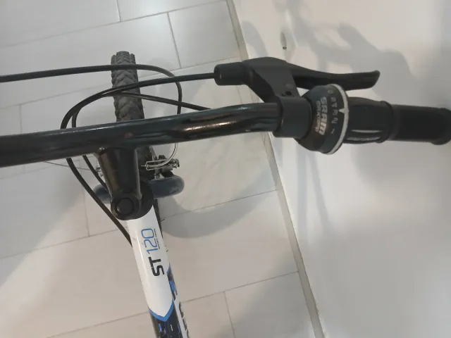 Bicicleta Rockrider ST 120 20