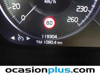 Volvo XC40 D3 110 kW (150 CV)