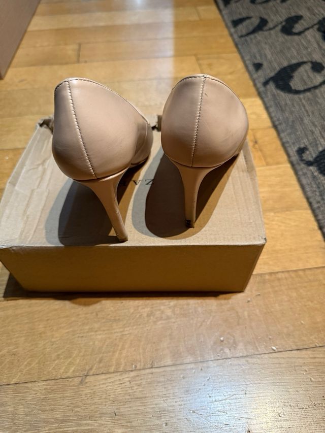 Scarpe décolleté Zara nude