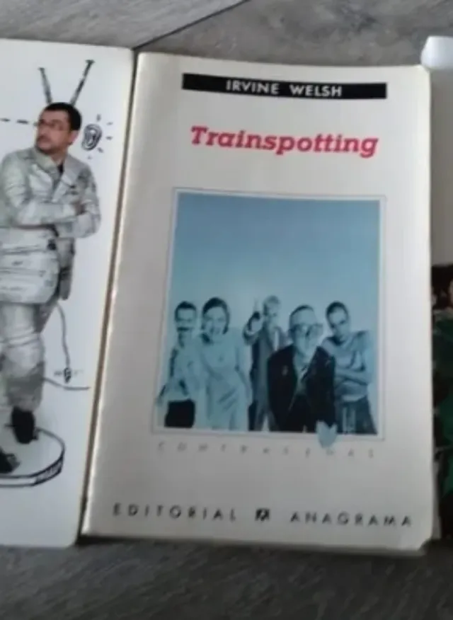 Anuncio con varias novelas