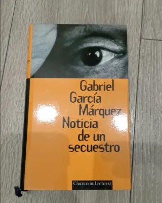 Anuncio con varias novelas