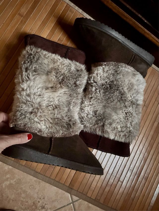 Stivaletti Coin eco pelliccia marrone