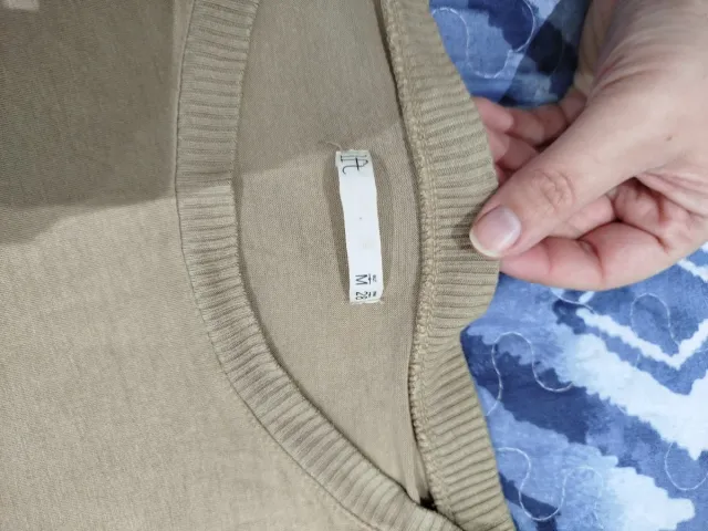 Camiseta Lefties beige con coderas