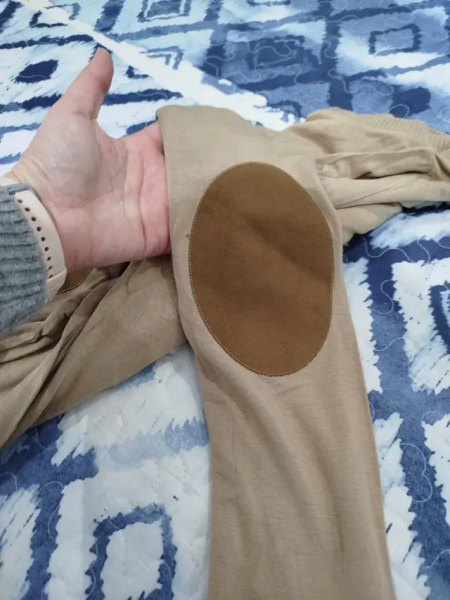 Camiseta Lefties beige con coderas