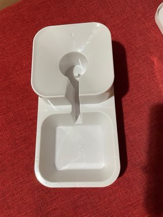 Dispenser acqua per cani