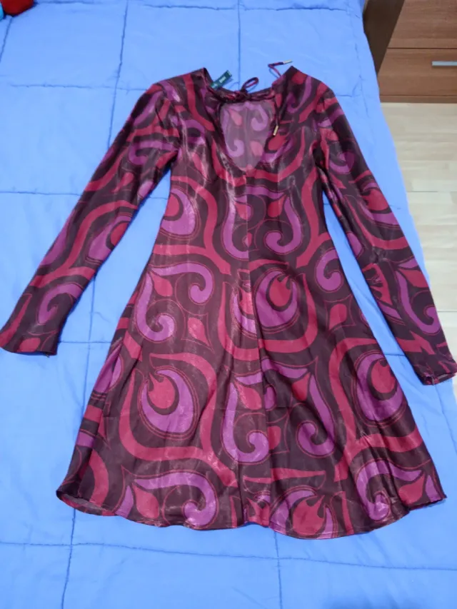 Vestido Mango Rojo Morado Mangas Largas