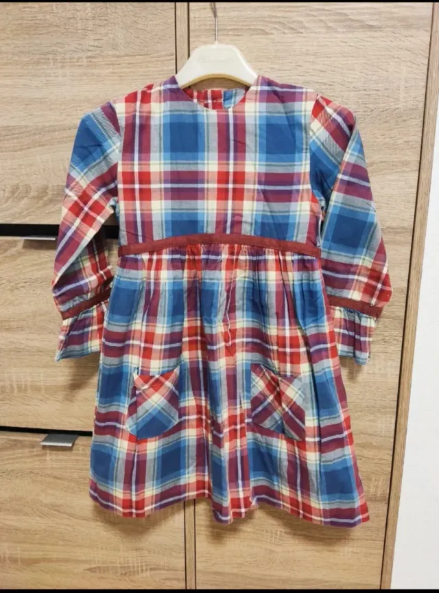 Vestido 7-8 años GOCCO. OFERTAAAAAAA