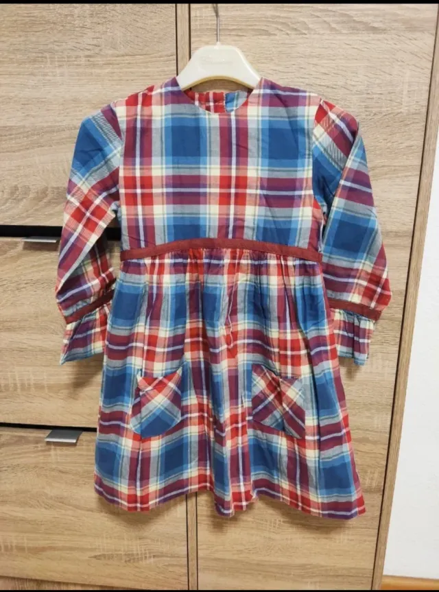 Vestido 7-8 años GOCCO. OFERTAAAAAAA