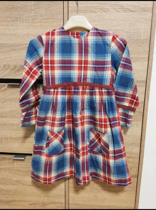 Vestido 7-8 años GOCCO. OFERTAAAAAAA