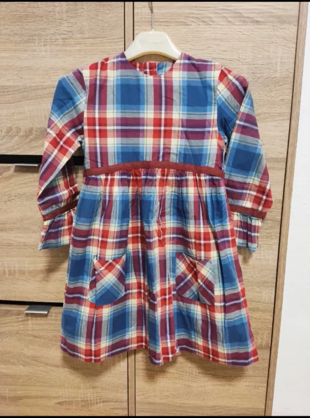 Vestido 7-8 años GOCCO. OFERTAAAAAAA