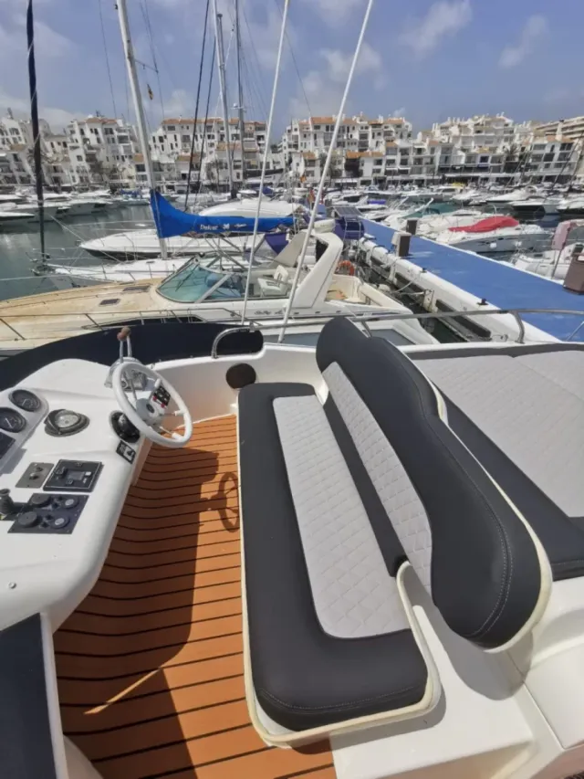 Barco Sealine Statement 330