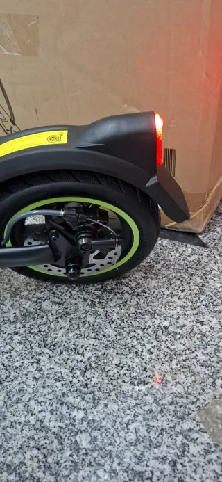 PATINETE ELECTRICO CECOTEC BONGO D30 MOBILE